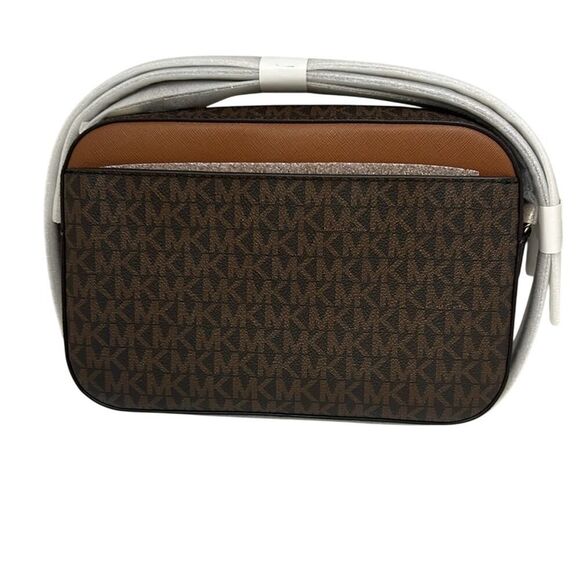 Michael Kors Brown /Tan Jet Set Large Logo
Crossbody Bag NWT - Picture 5 of 8